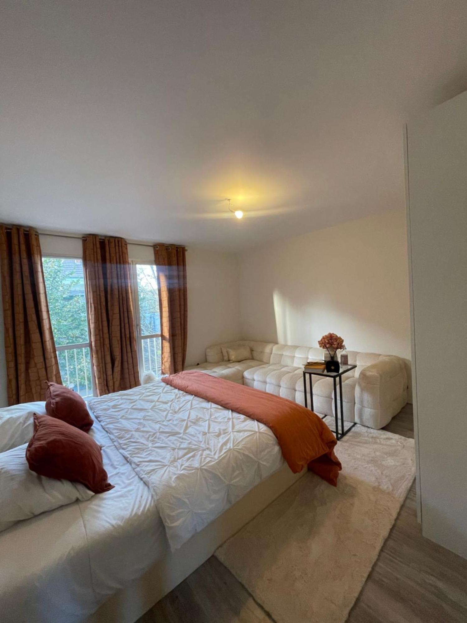 La Maison Du Luxe Ris-Orangis Luaran gambar